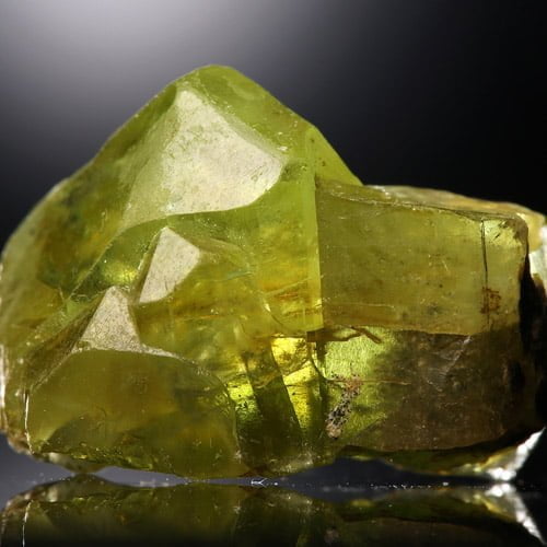 August – Peridot