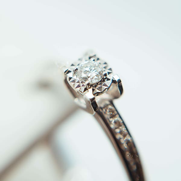 Engagement Rings in Hatton Garden