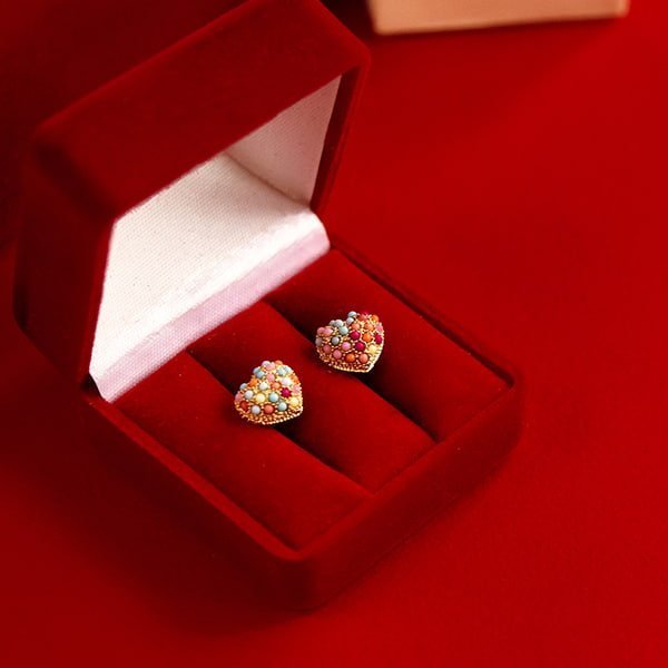 Gold earrings