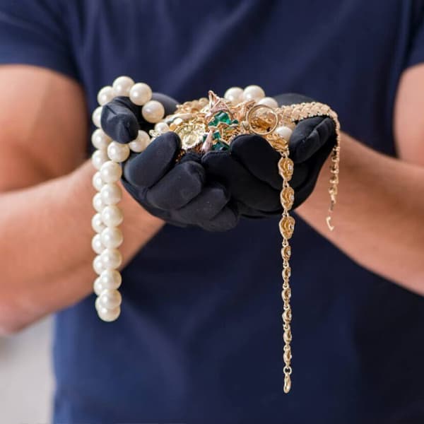 Insurance Plan Covers Jewellery