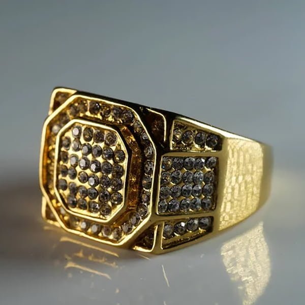 Power of diamonds