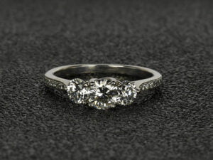 A Guide to Three Stone Engagement Rings