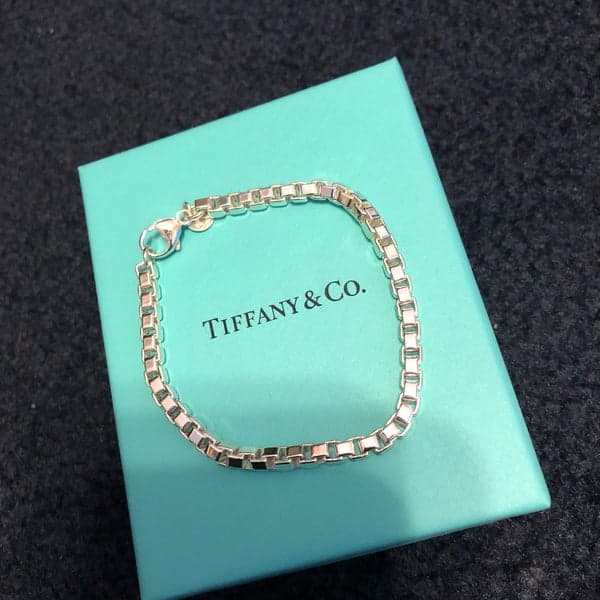 TIFFANY & CO. — photo 4