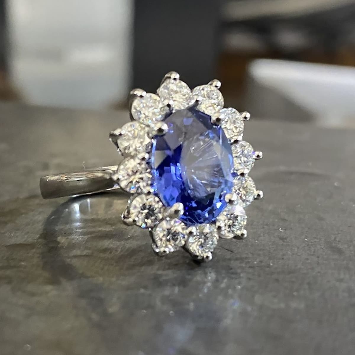 Simon Lewis Bespoke Jewellery — photo 6