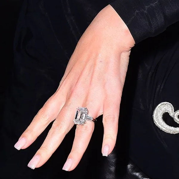 Famous Engagement Rings: The Stories Behind the Gems