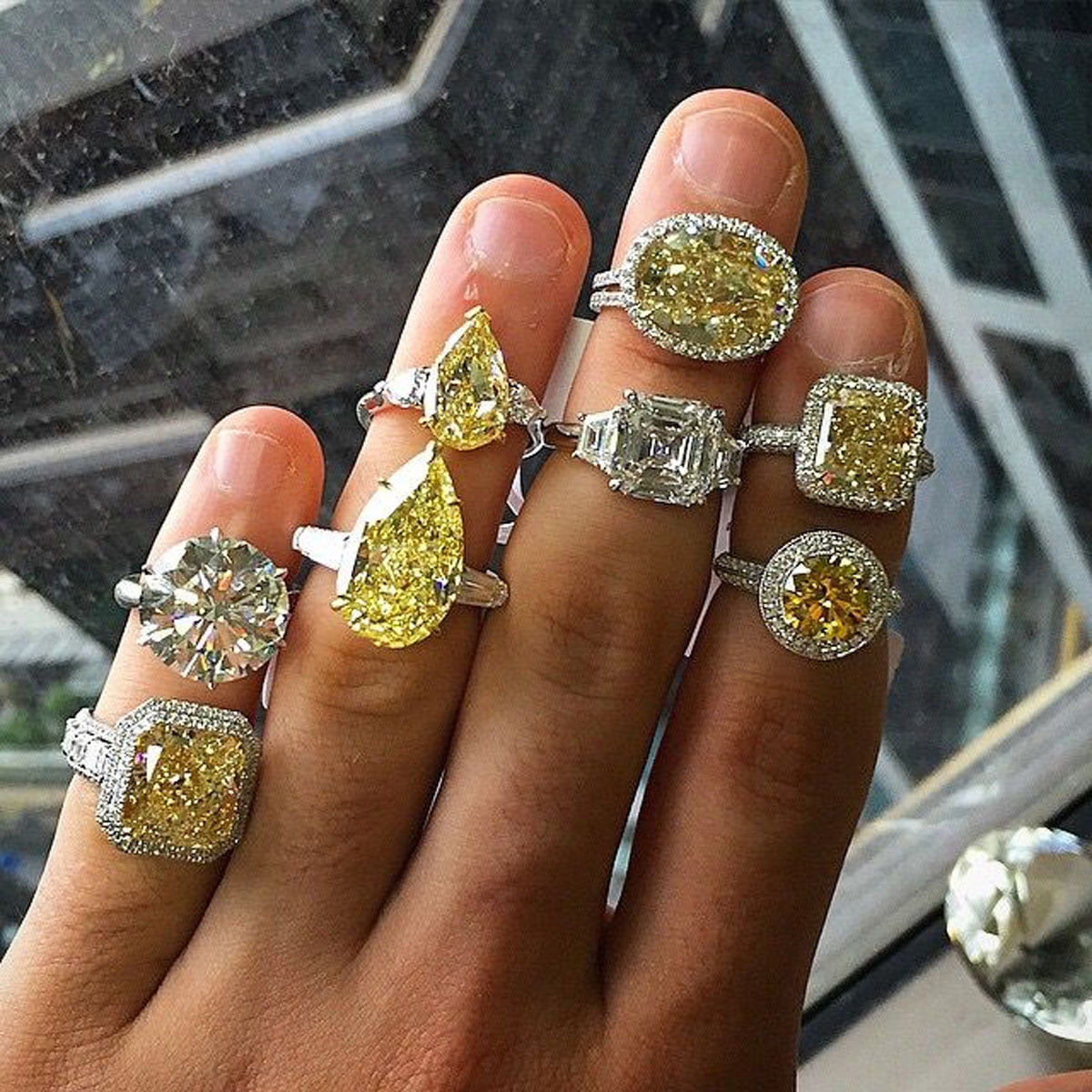 Discover the Rarity of Fancy Coloured Diamonds