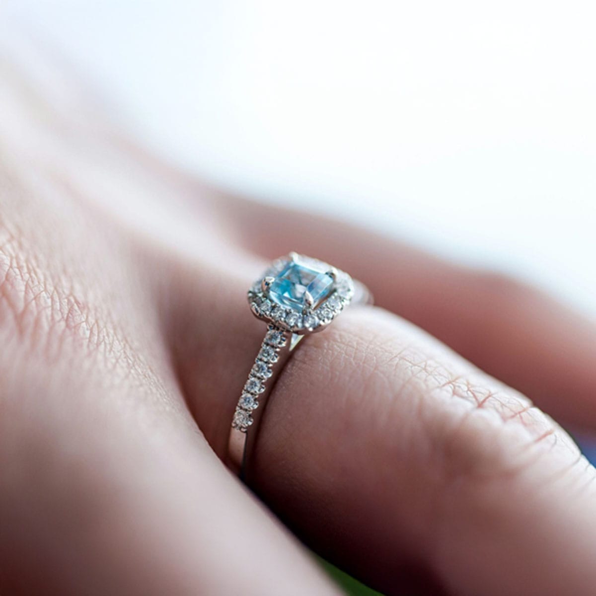 gemstones for luck and prosperity, lucky gemstones for success, crystals for wealth and luck