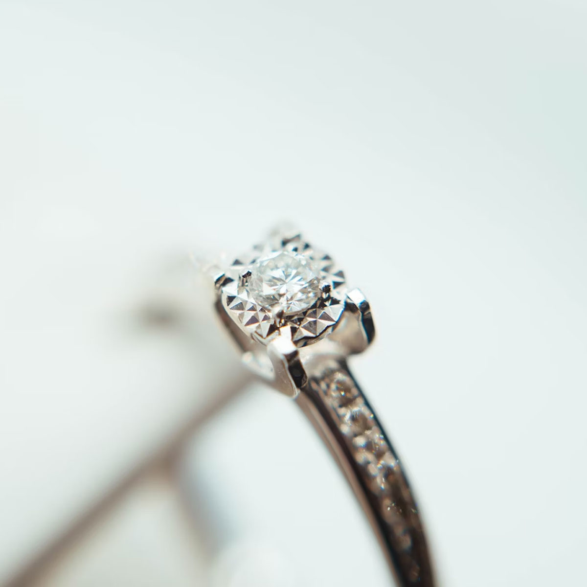 AR in Jewellery Shopping, Augmented Reality Jewellery, Virtual Jewellery Try-Ons