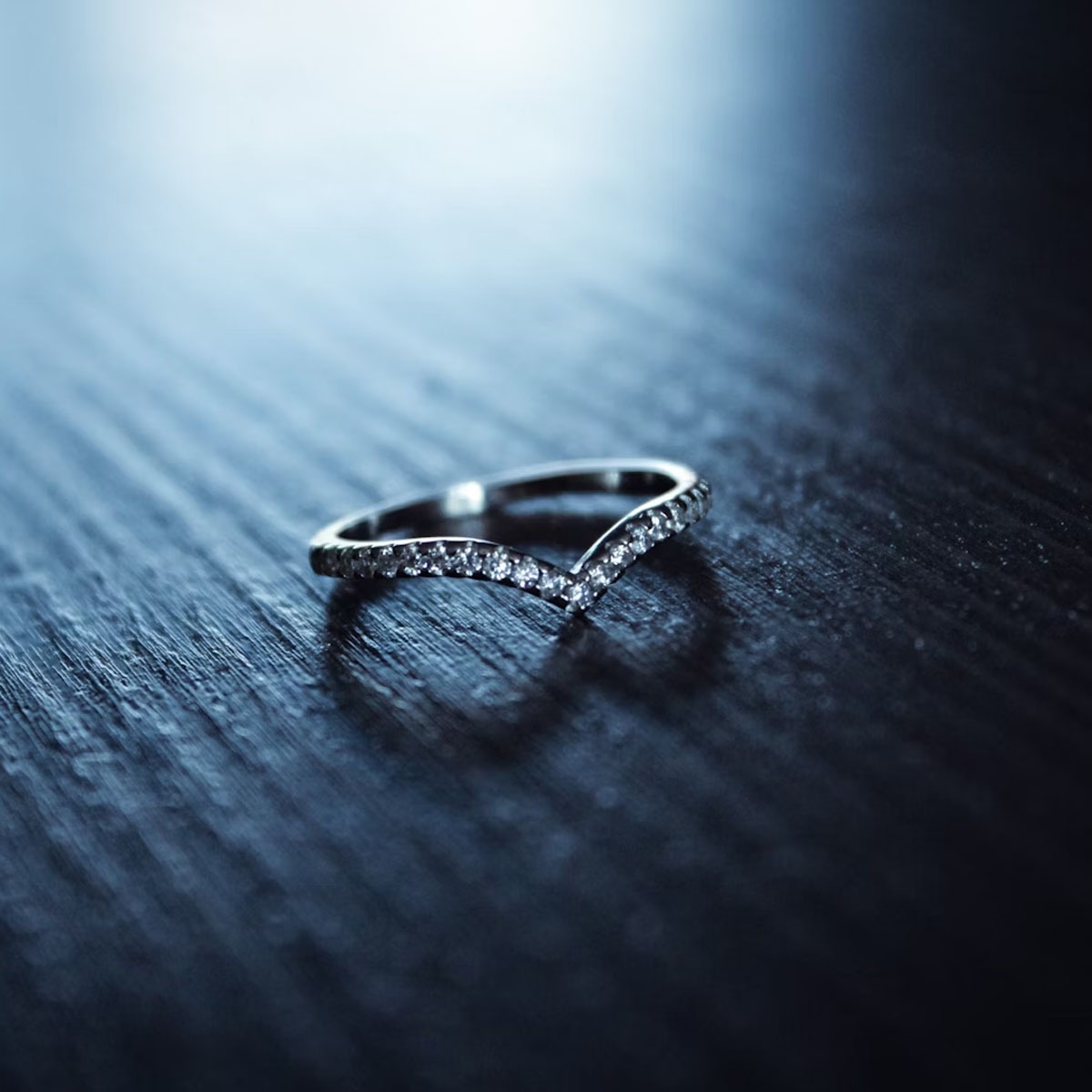 bespoke engagement ring, Hatton Garden jewellers, design your own engagement ring