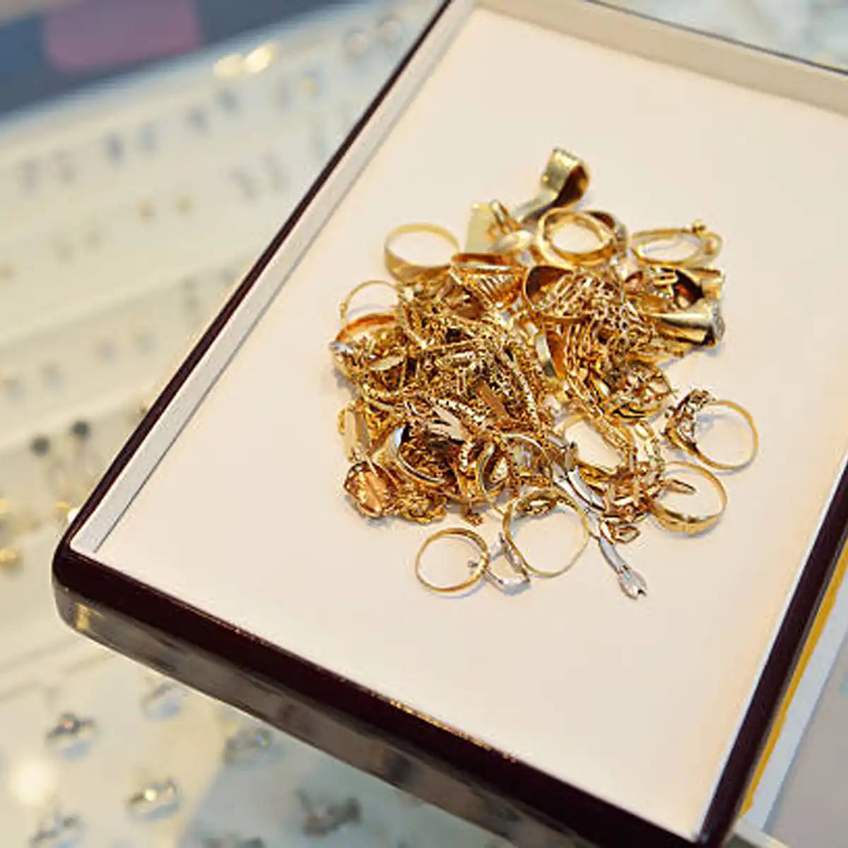 hatton garden, black friday, engagement rings