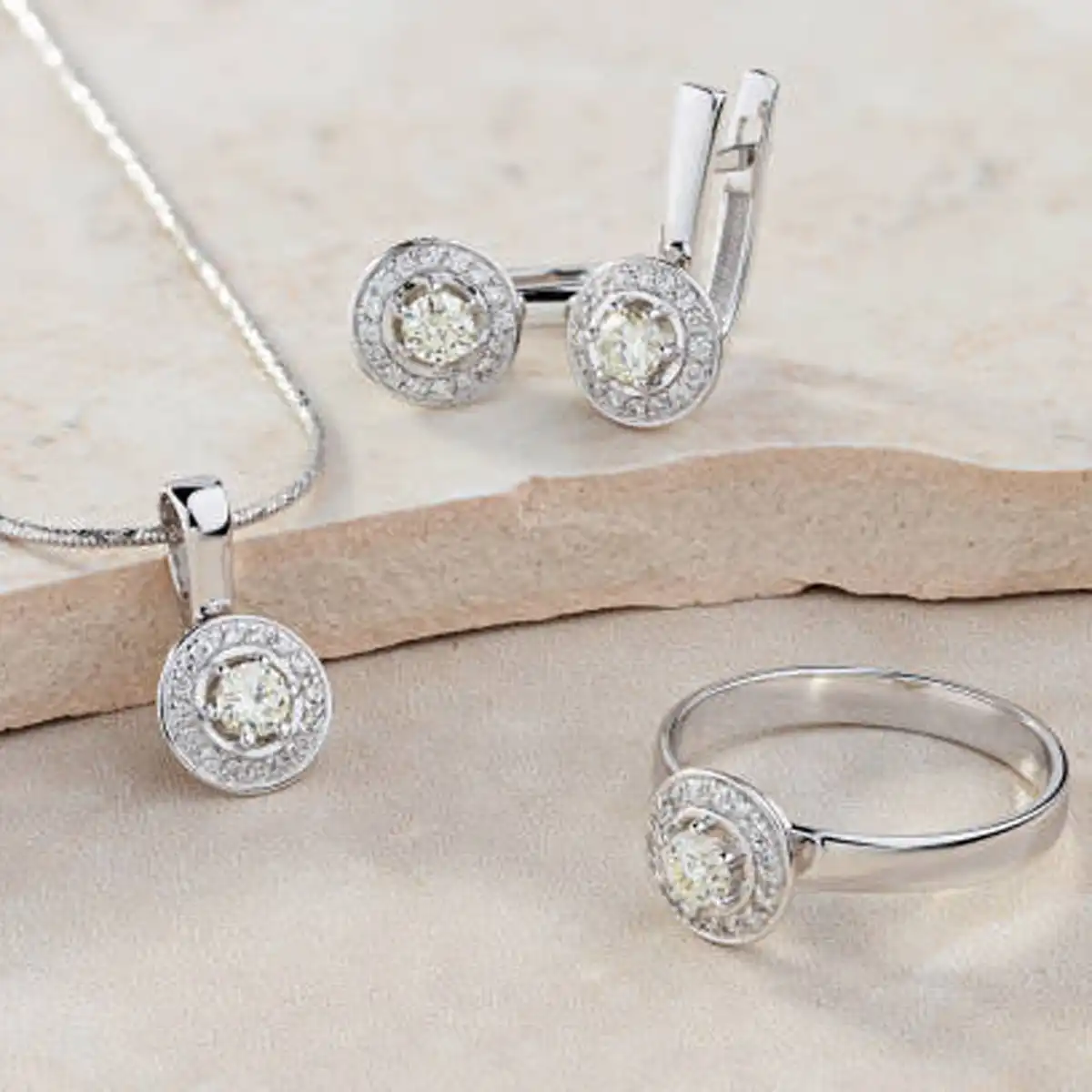 hatton garden, secret santa, affordable jewellery,