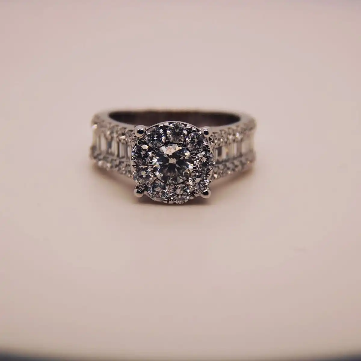 Bling Jewellers photo 3